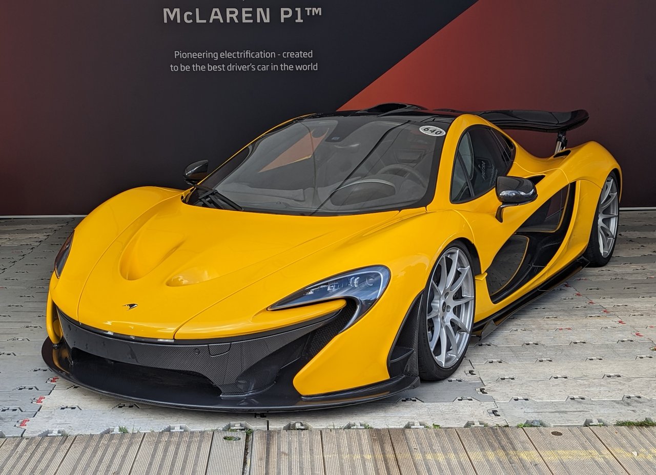 McLaren P1
