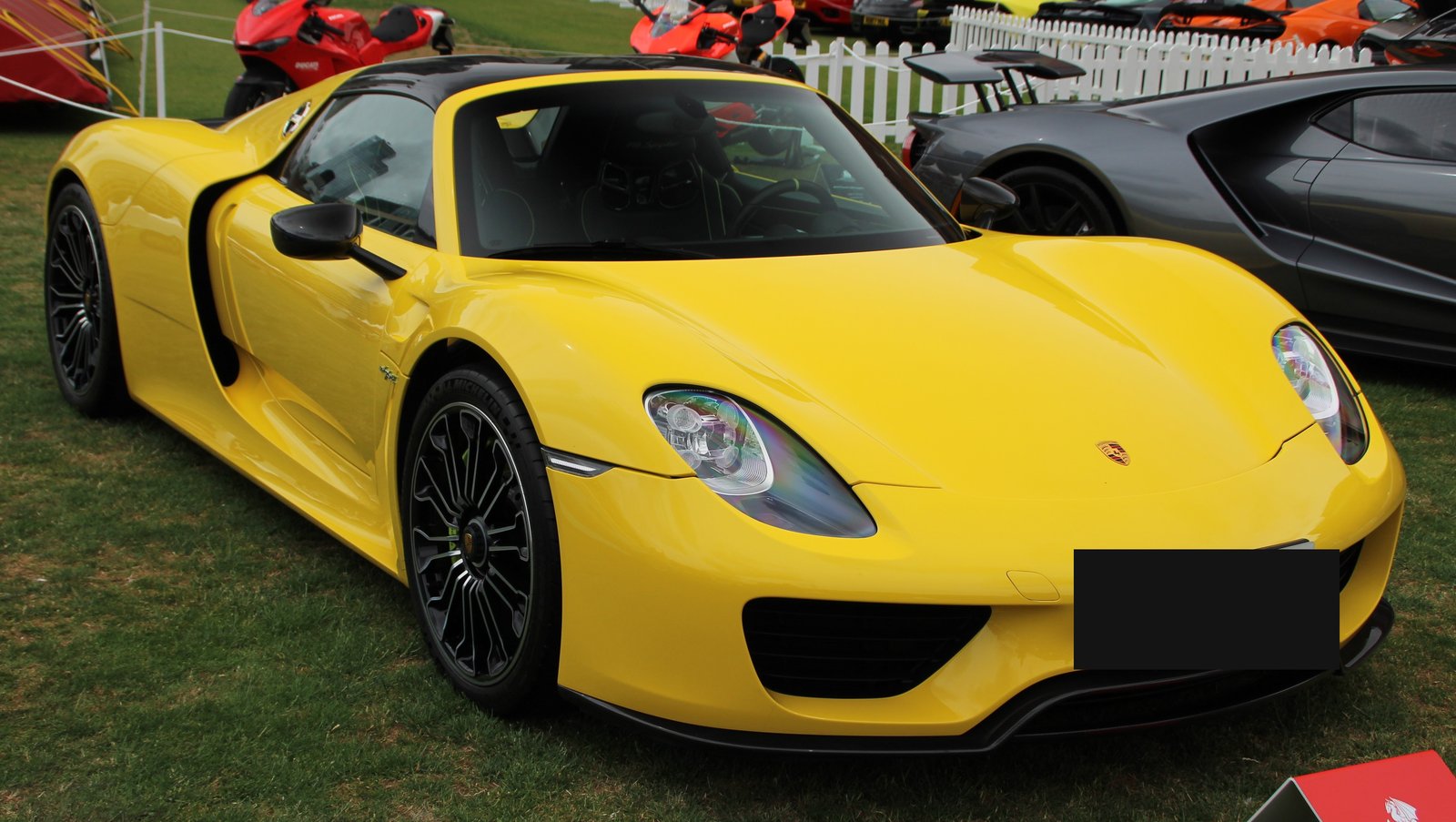 Porsche 918 Spyder