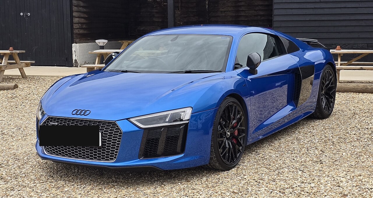 Audi R8
