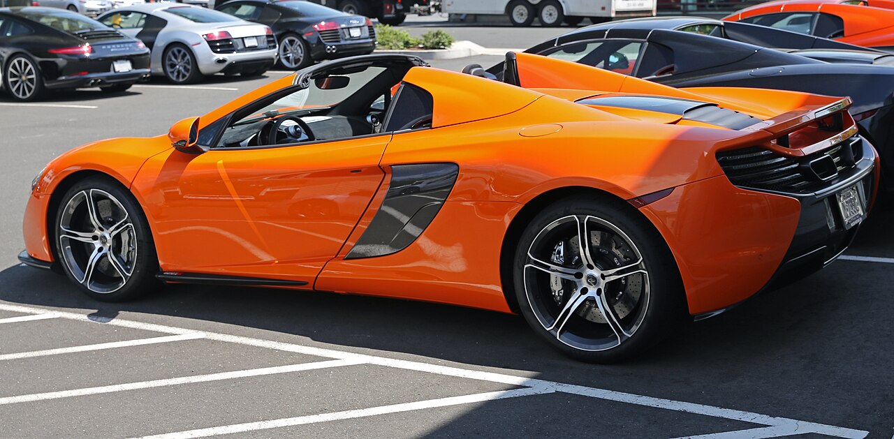McLaren 650S